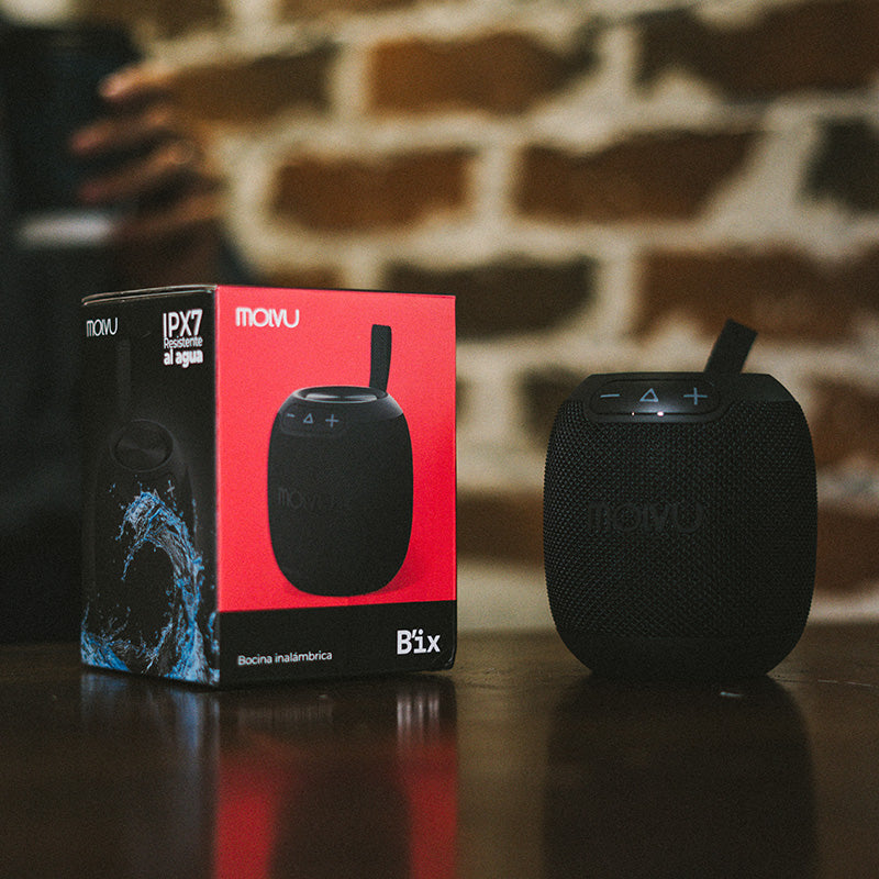 Bocina Bix + Audífonos K2