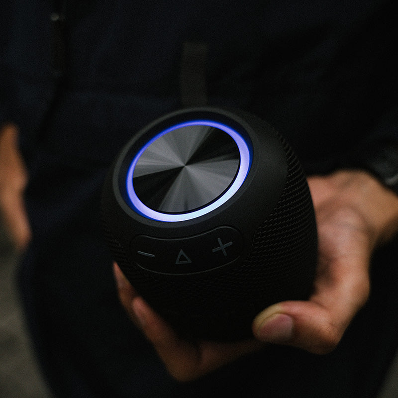 Bocina Bix + Audífonos K2