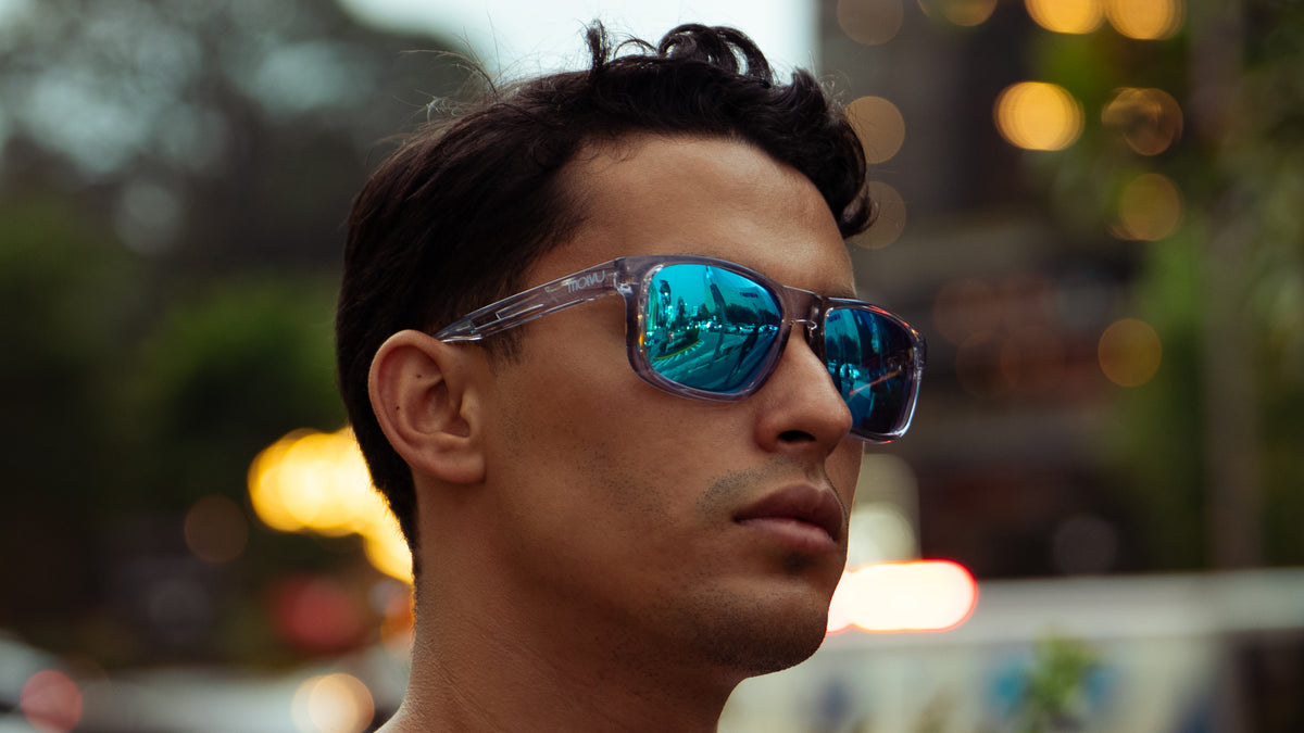 Lentes Gavilán Basic Blue Ice en uso
