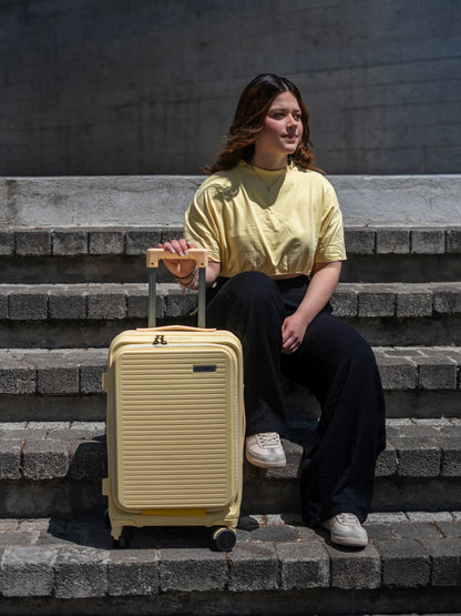 Maleta Viaje 3 (carry on) amarillo