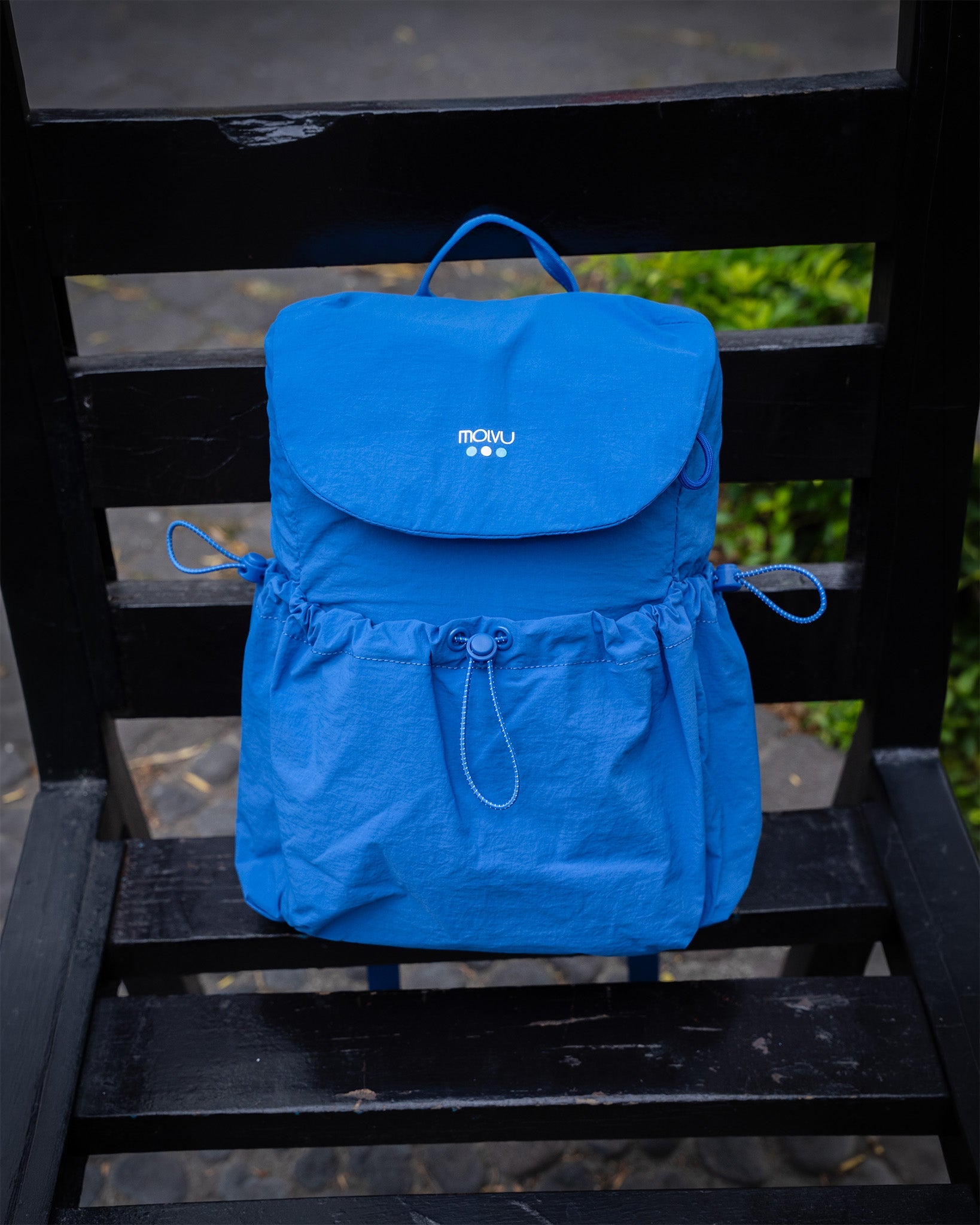 Mochila U7 Puff Azul en uso