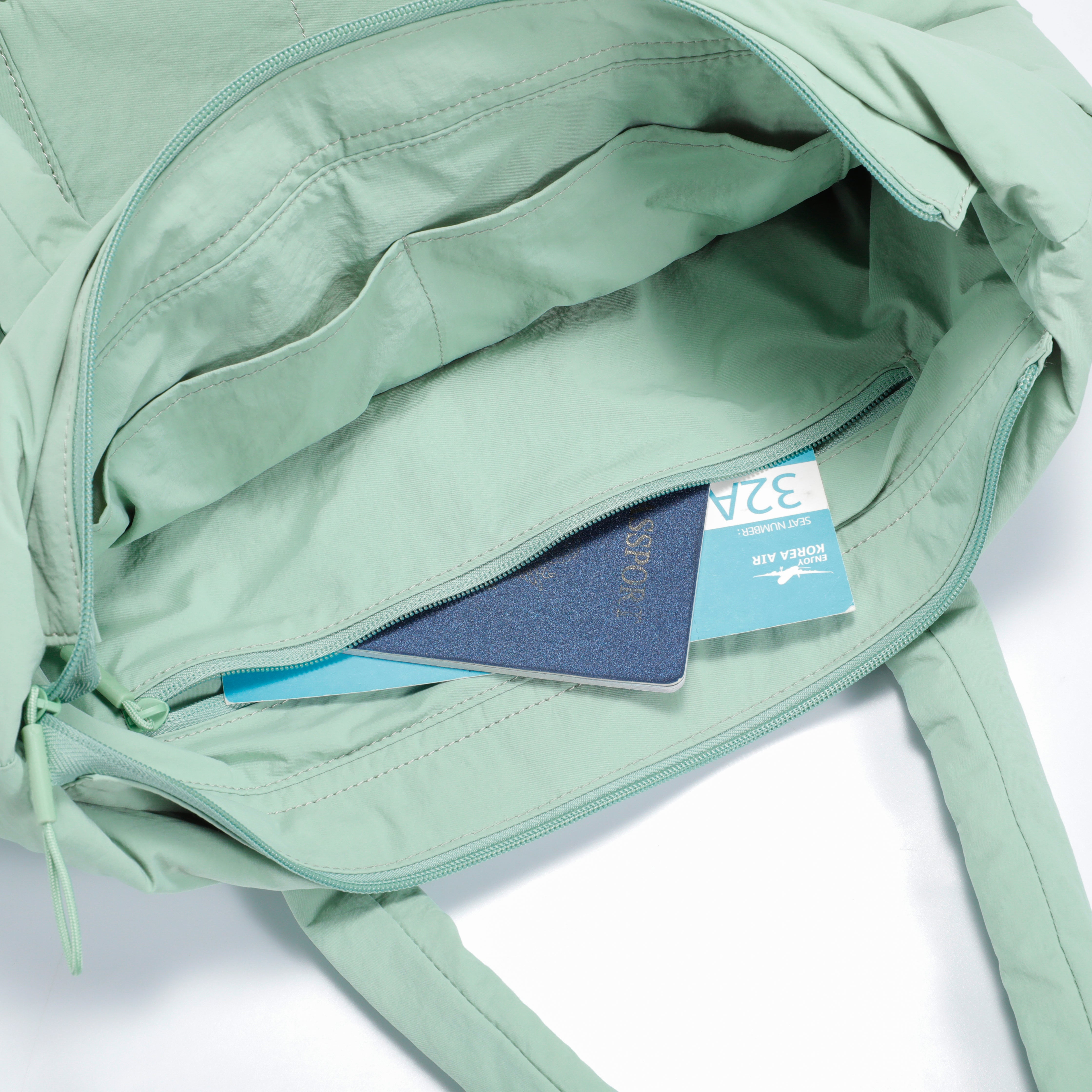 Tote Puff Verde Menta - zipper superior