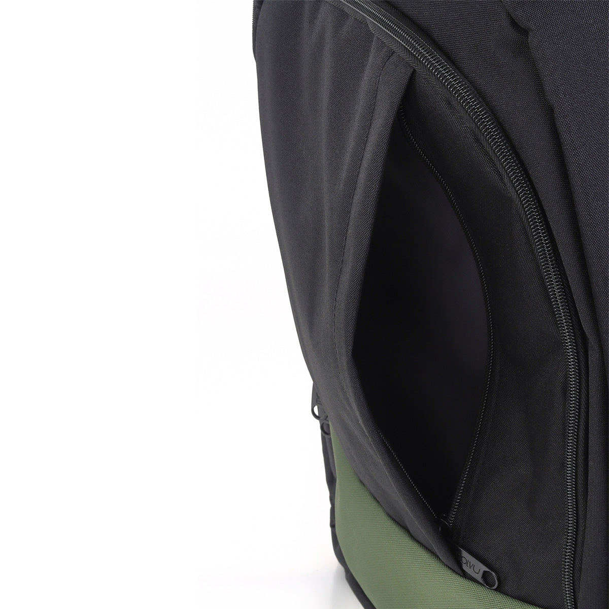 Mochila U2 Negro Verde