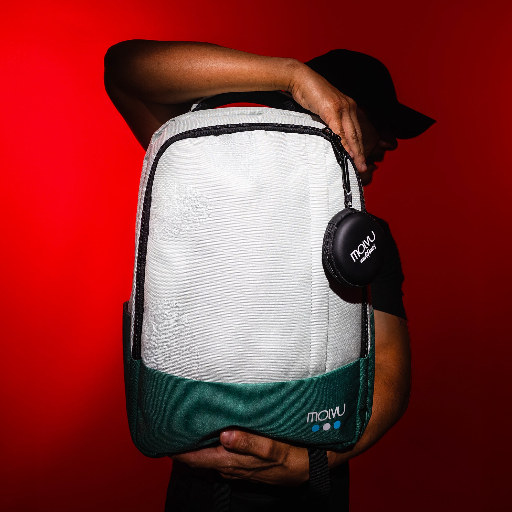 Mochila U2 o U4 + Audífono K